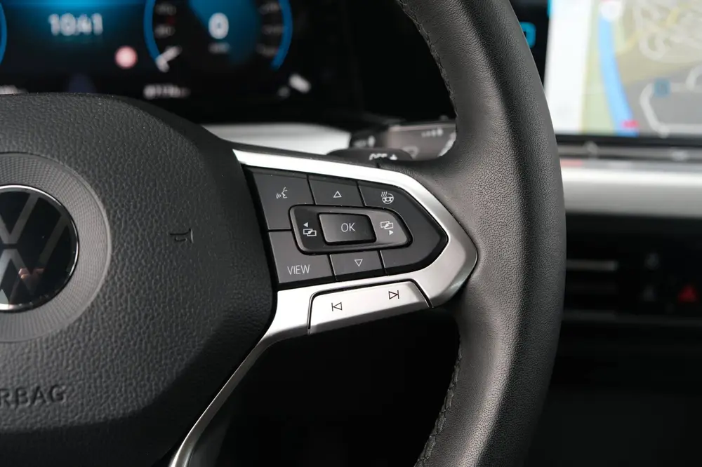 Volkswagen Golf 8 1.5 eTSI Life 130PK DSG Led Navi Virtual A uit 2022, foto 20