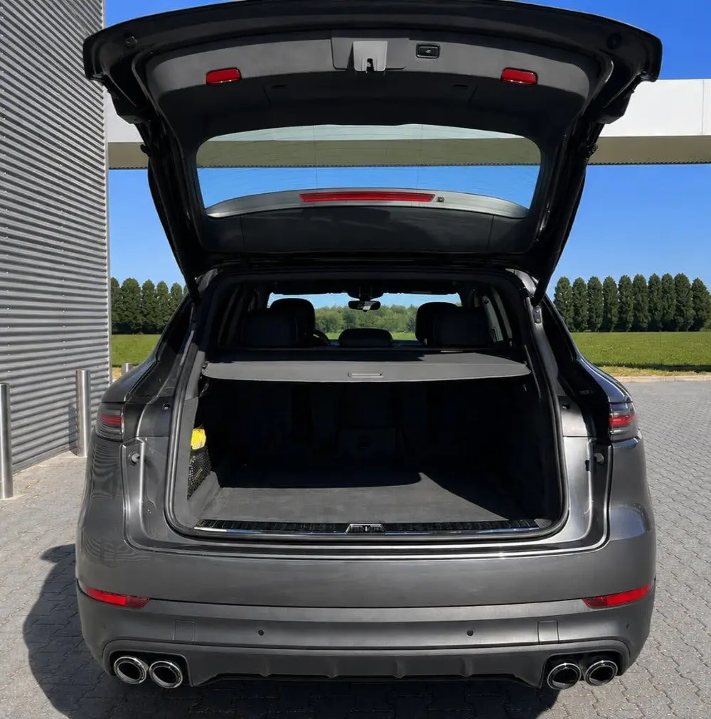 Porsche Cayenne 3.0 V6 340pk Tiptronic S 2020 Grijs uit 2020, foto 6