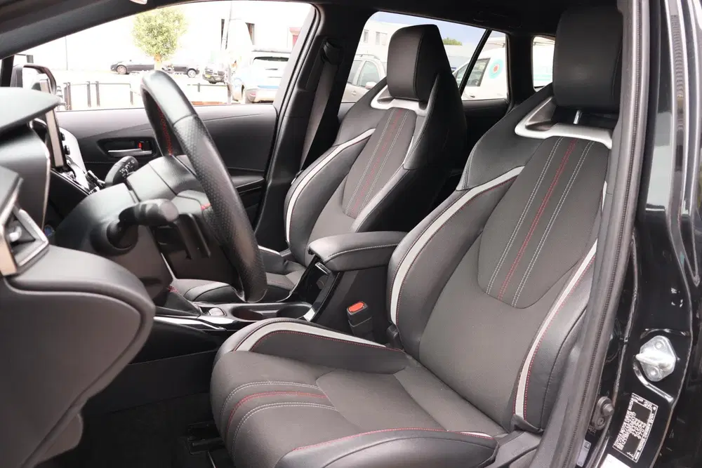 Toyota Corolla 2.0 Hybrid GR-Sport 1e Eigenaa uit 2021, foto 10