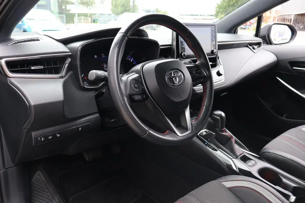 Toyota Corolla 2.0 Hybrid GR-Sport 1e Eigenaa uit 2021, foto 11