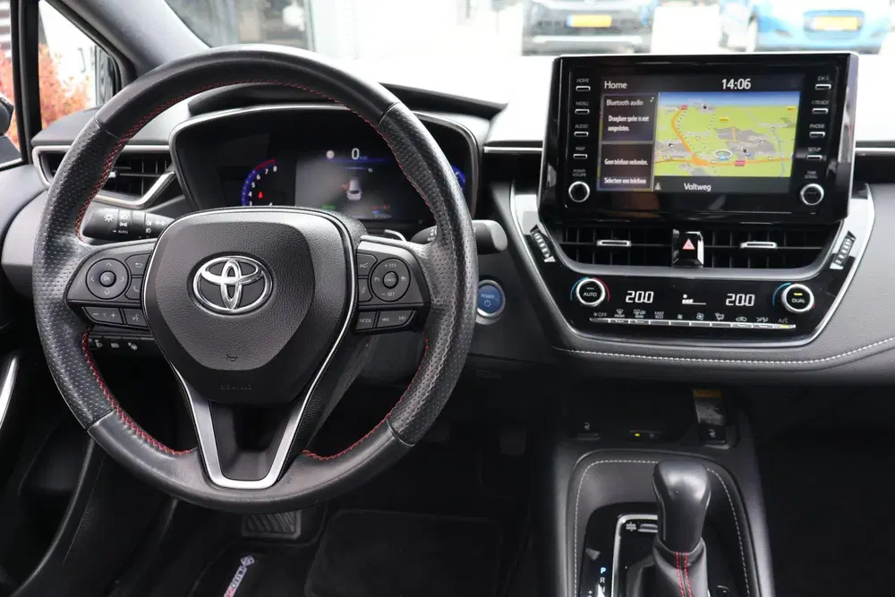 Toyota Corolla 2.0 Hybrid GR-Sport 1e Eigenaa uit 2021, foto 12