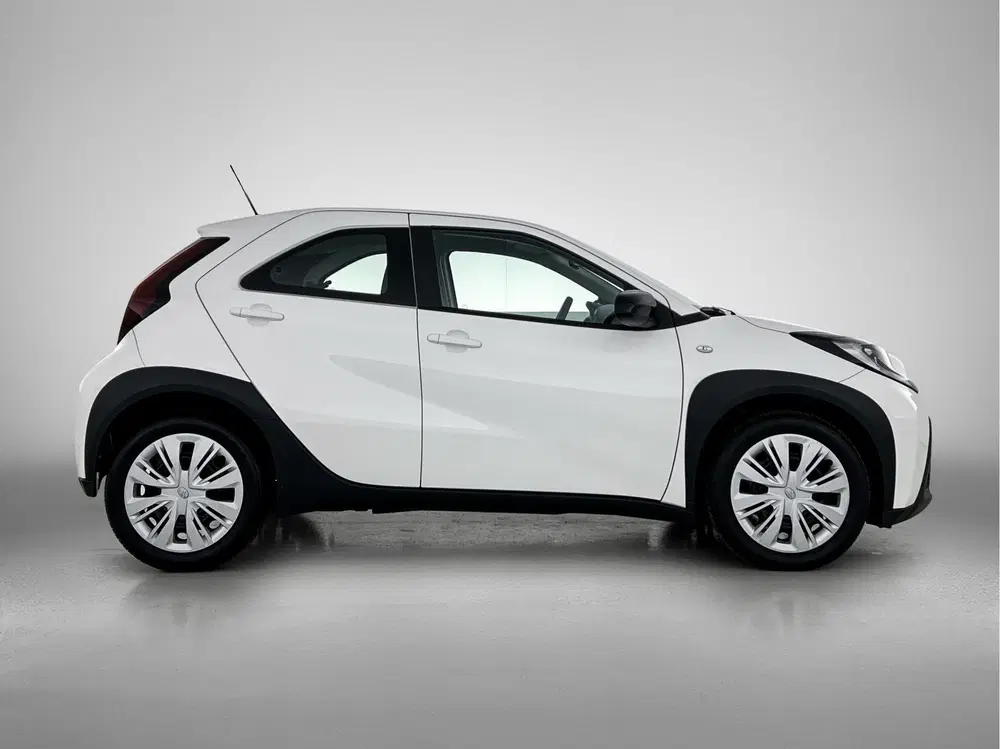 Toyota Aygo X 1.0 VVT-i MT Play uit 2023, foto 14