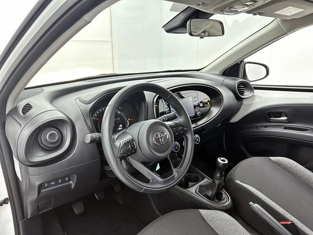 Toyota Aygo X 1.0 VVT-i MT Play uit 2023, foto 19