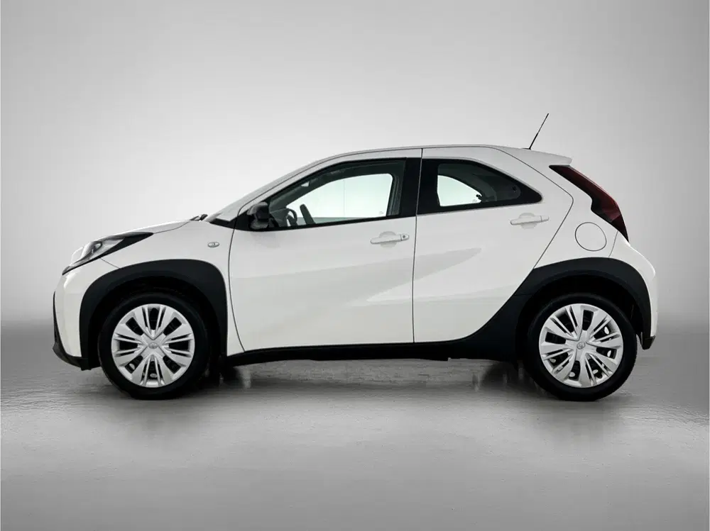 Toyota Aygo X 1.0 VVT-i MT Play uit 2023, foto 3