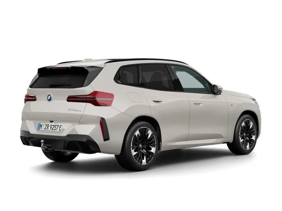 BMW X3 30e xDrive M Sportpakket Pro uit 2026, foto 2