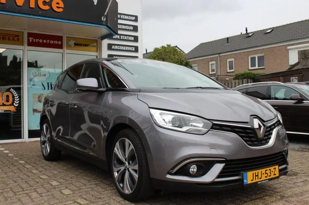 Renault Scenic 1.3 TCe Limited Automaat uit 2019, foto 2