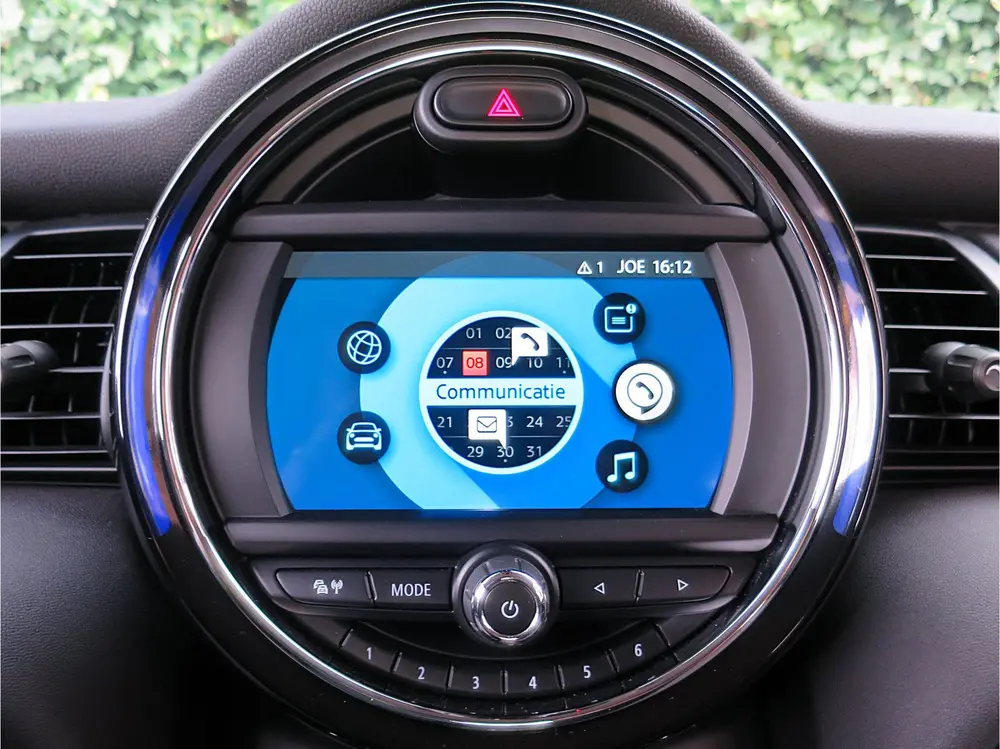 Mini Overig 1.5 Pepper F56 LCI met LED, Park ass., Clima, BT uit 2019, foto 16