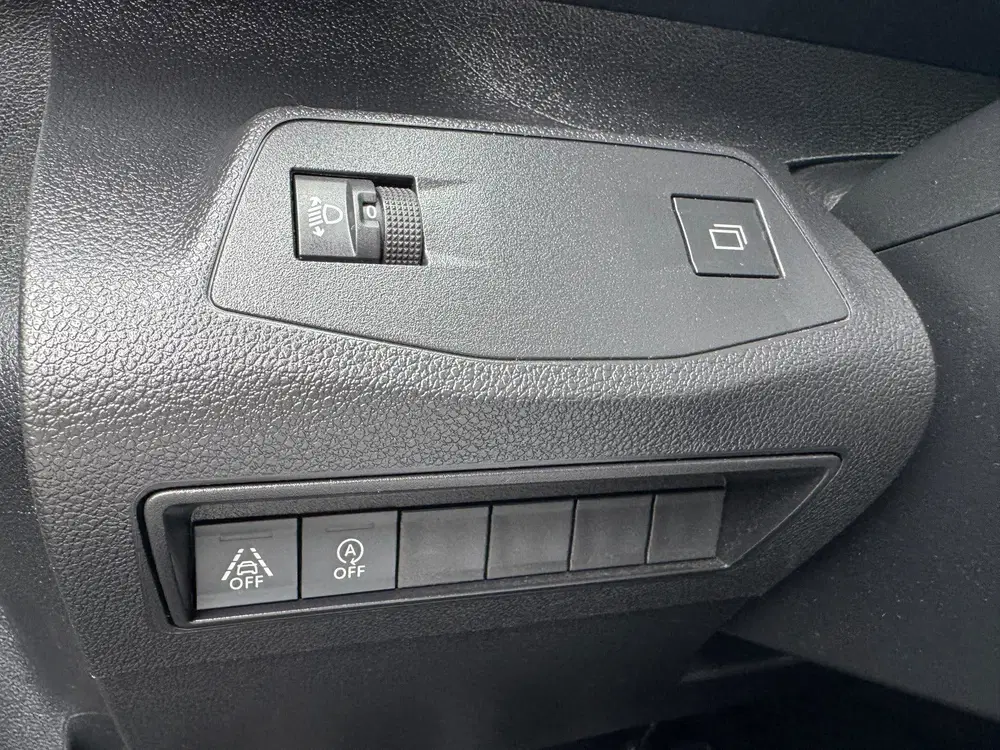 Peugeot Partner 1.2 PURETECH 110 BENZINE uit 2024, foto 18