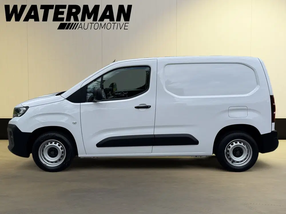 Peugeot Partner 1.2 PURETECH 110 BENZINE uit 2024, foto 2
