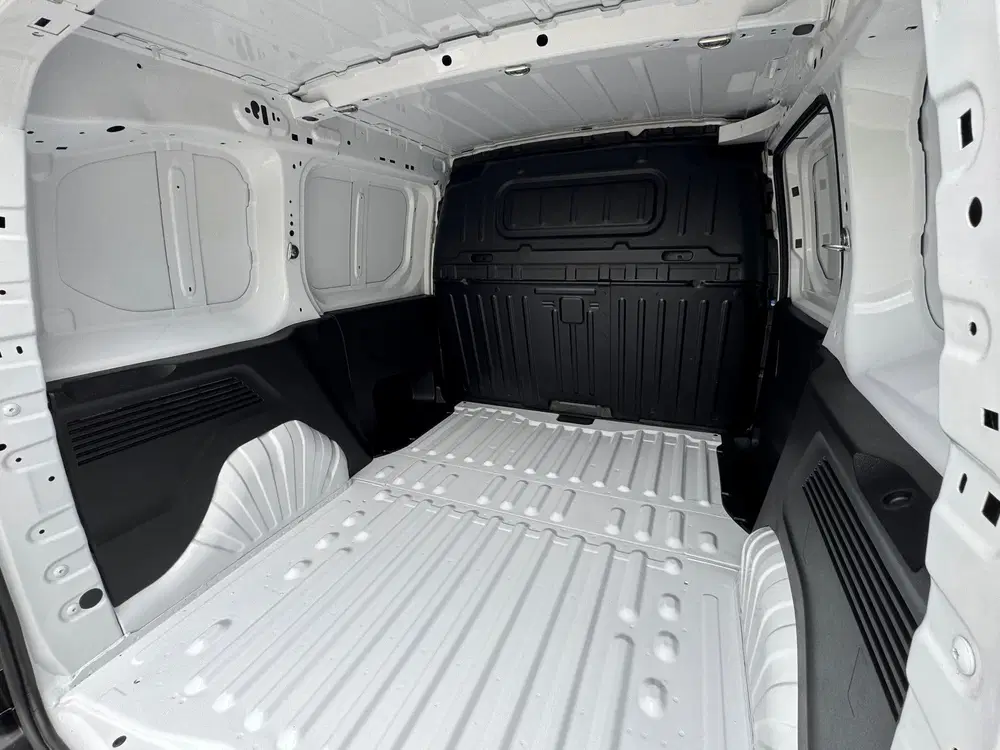Peugeot Partner 1.2 PURETECH 110 BENZINE uit 2024, foto 20