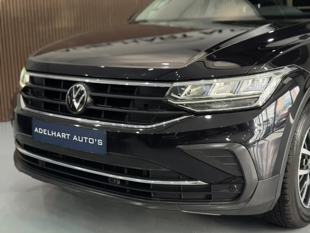 Volkswagen Tiguan 1.4 TSI eHybrid Automaat / Navigatie full uit 2022, foto 13