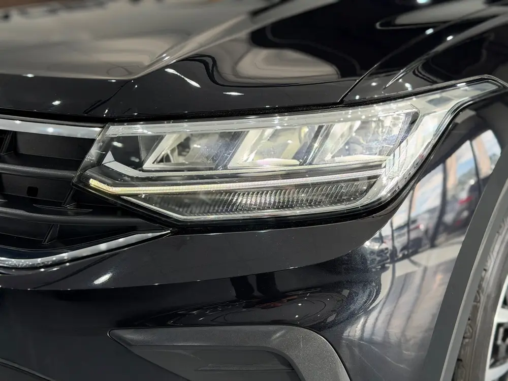 Volkswagen Tiguan 1.4 TSI eHybrid Automaat / Navigatie full uit 2022, foto 14