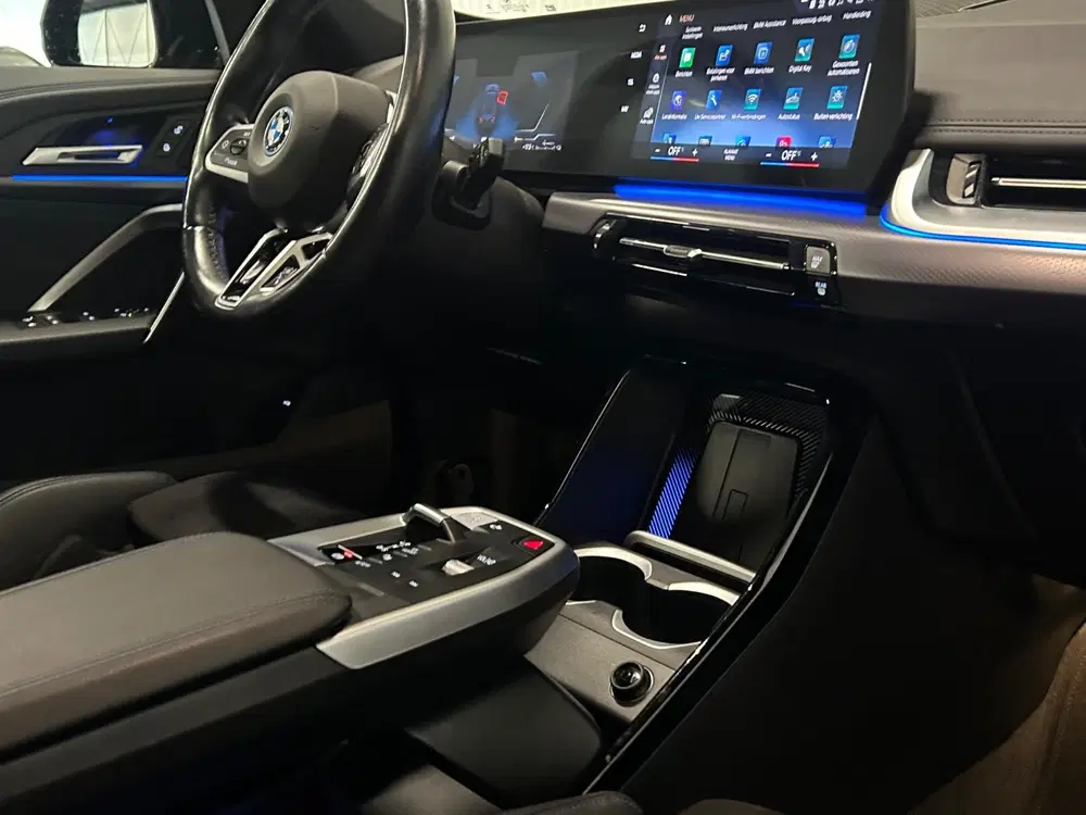 BMW X1 XDrive25e uit 2023, foto 16