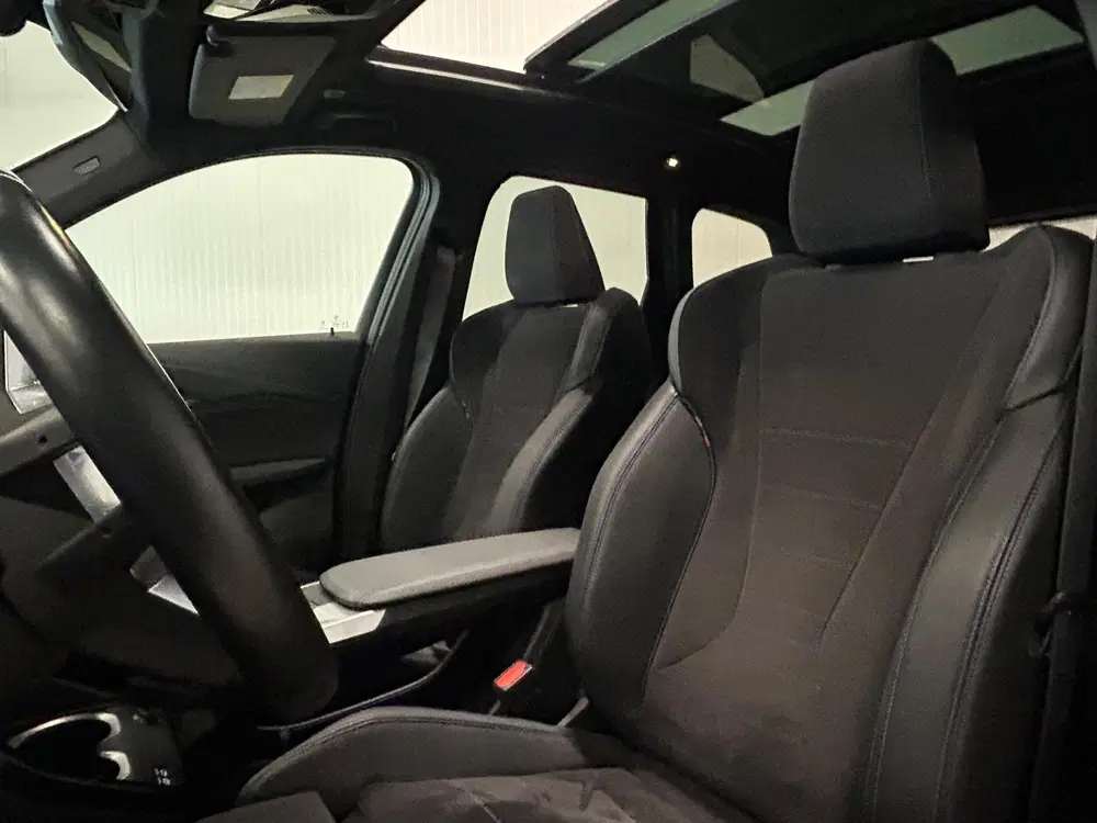 BMW X1 XDrive25e uit 2023, foto 17