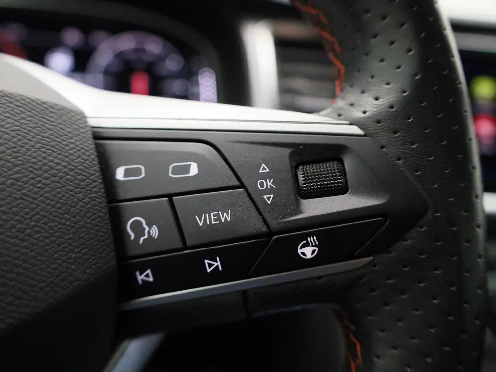SEAT Ateca 1.5 TSI FR Business Intense uit 2023, foto 18