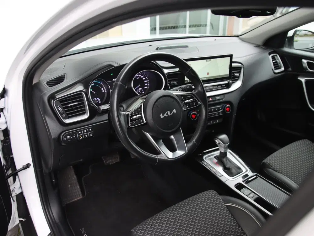 Kia XCeed 1.6 GDi 140PK PHEV DynamicPlusLine Adaptie uit 2022, foto 3
