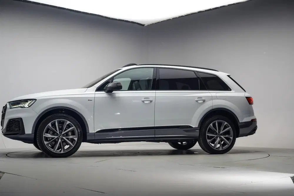 Audi Q7 55 TFSI e quattro S line Black Ed. [ Panor uit 2021, foto 2