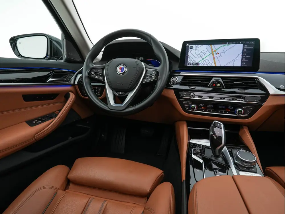 BMW D5 S "Limousine Aut. *PANO uit 2022, foto 8