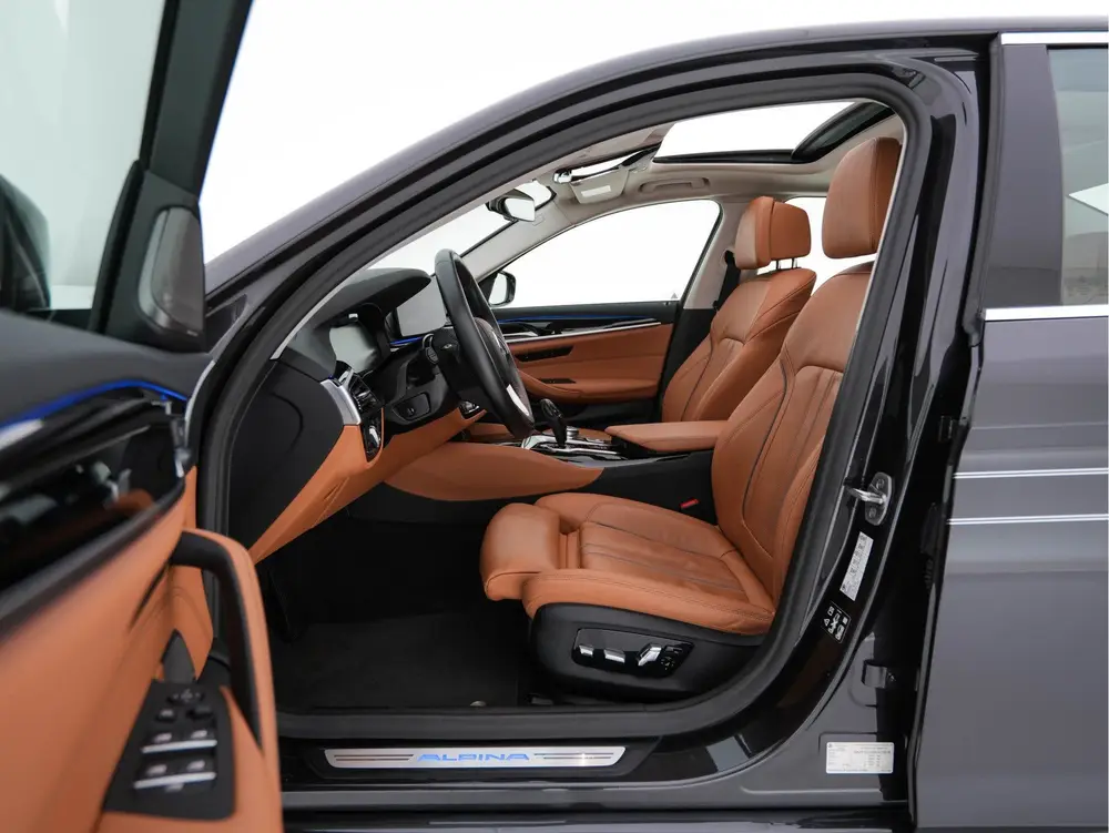 BMW D5 S "Limousine Aut. *PANO uit 2022, foto 9