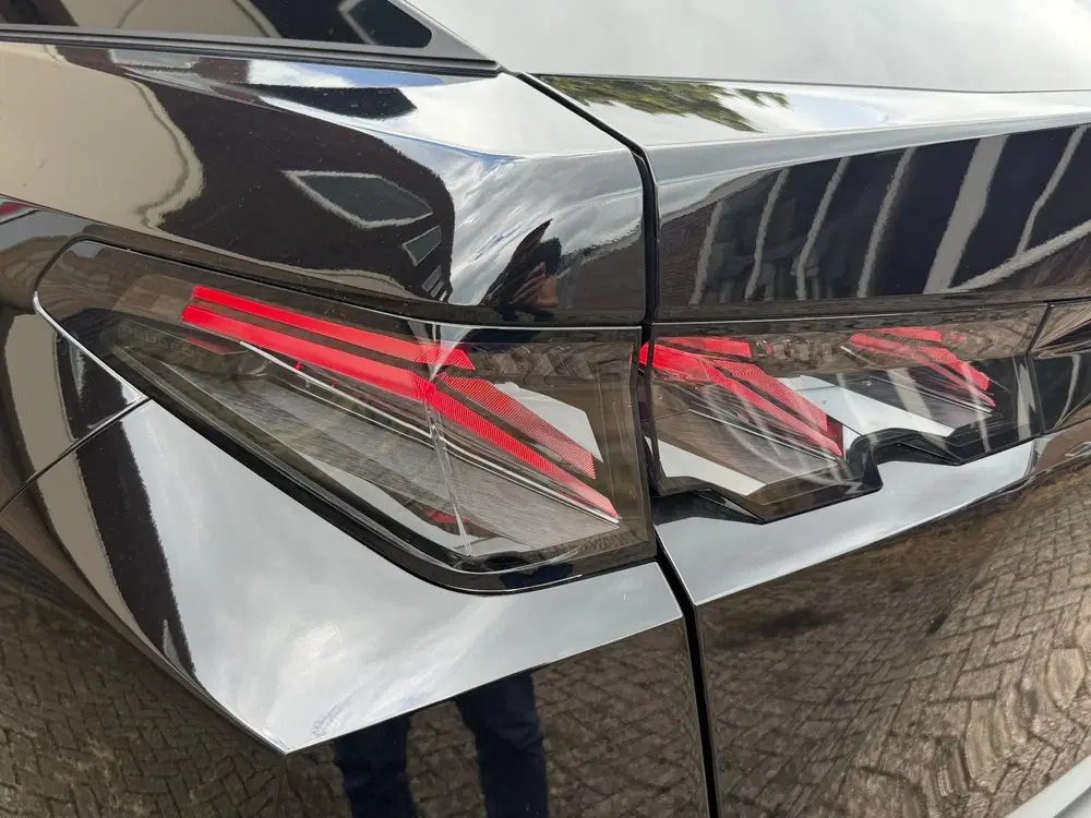 Peugeot 3008 1.2 Hybrid Automaat GT uit 2025, foto 8