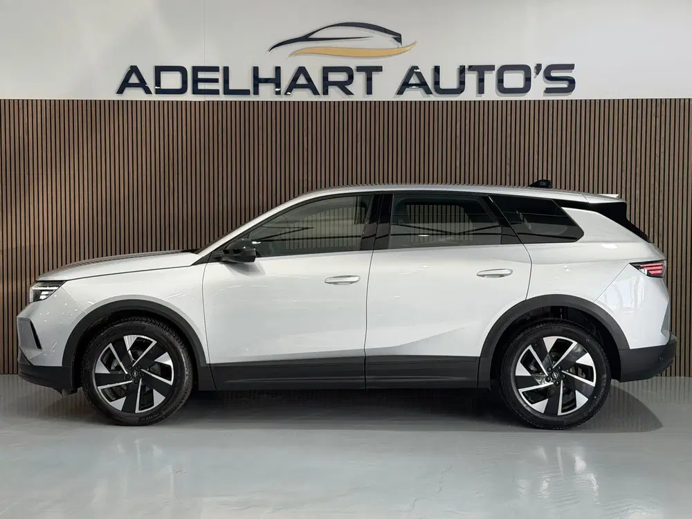 Opel Grandland 1.2 Turbo Hybrid Nieuw Model Business Edit uit 2025, foto 2