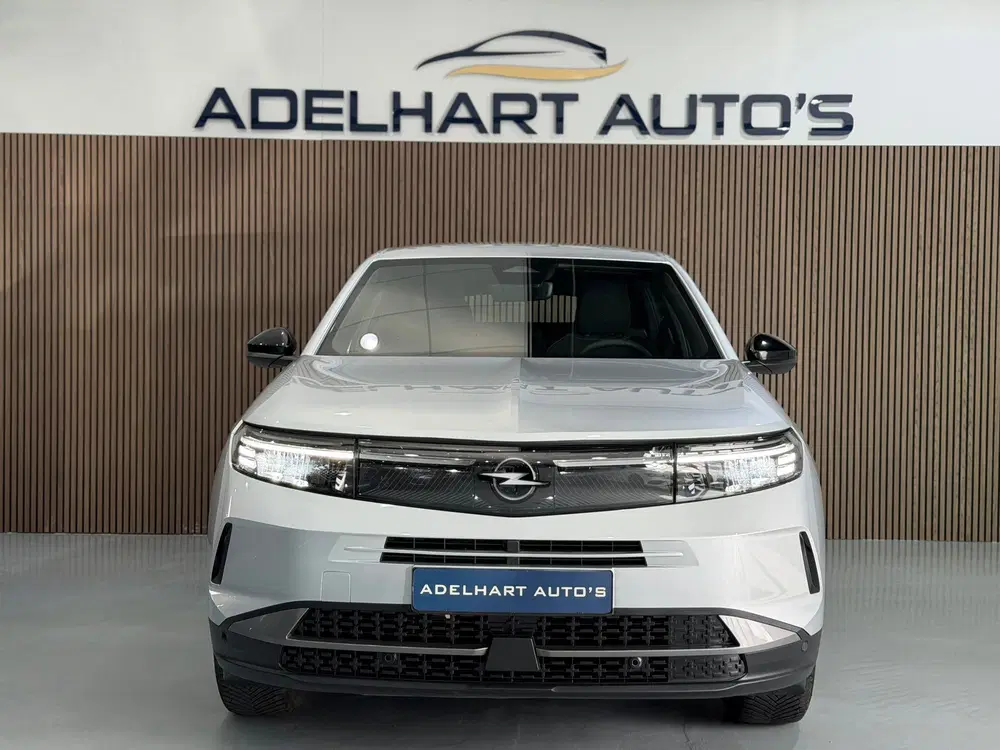 Opel Grandland 1.2 Turbo Hybrid Nieuw Model Business Edit uit 2025, foto 4