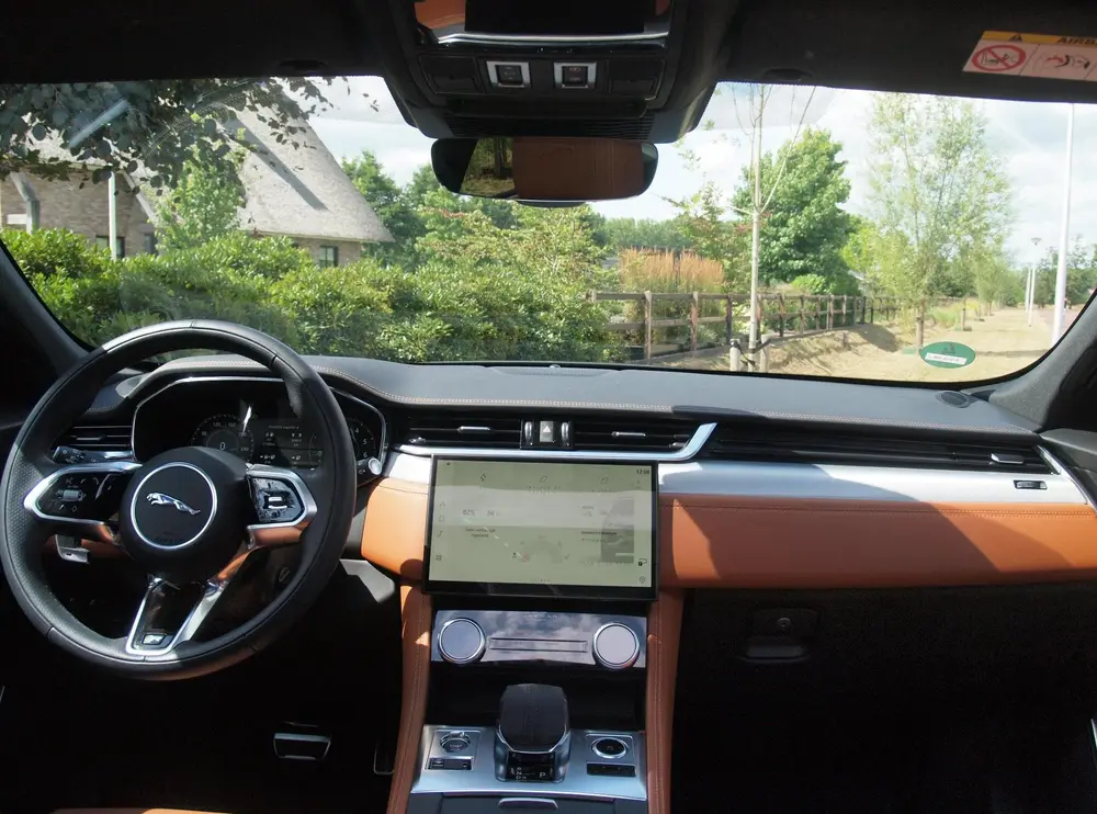 Jaguar F-Pace 2.0 P400e PHEV SE R-Dynamic uit 2023, foto 19