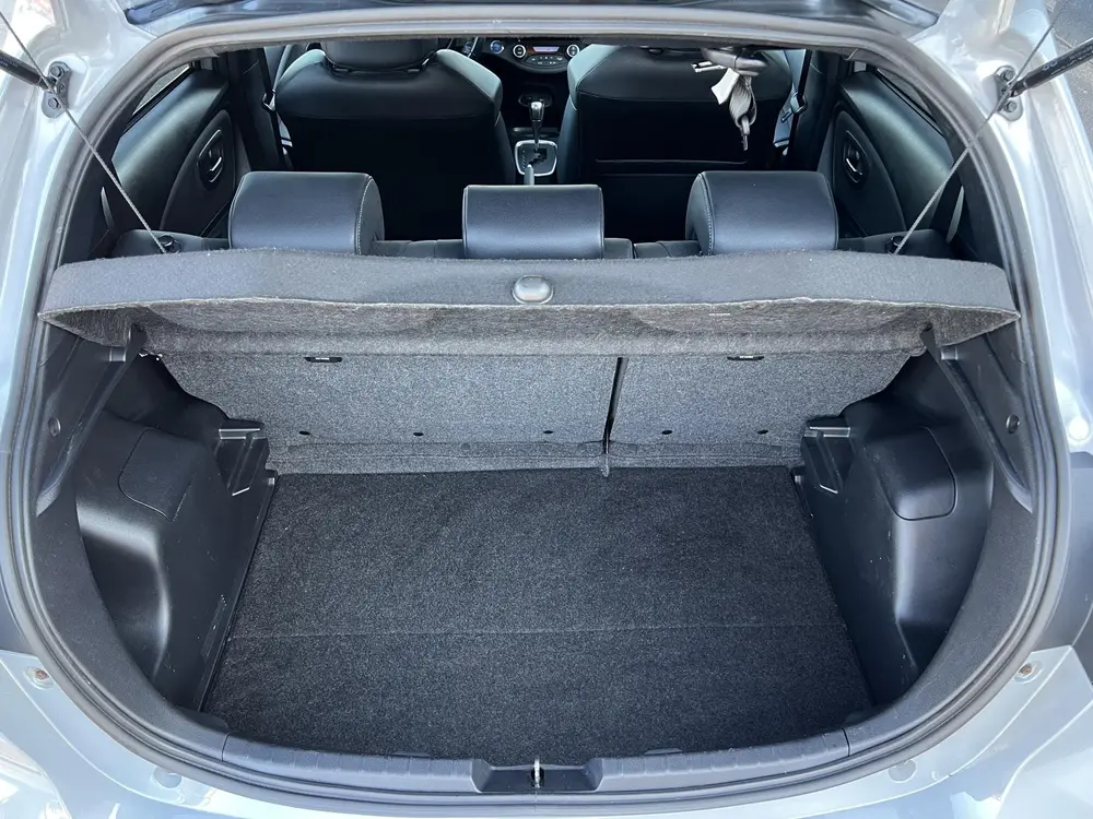 Toyota Yaris 1.5 Hybrid GR-Sport Dealeronderhouden uit 2019, foto 14