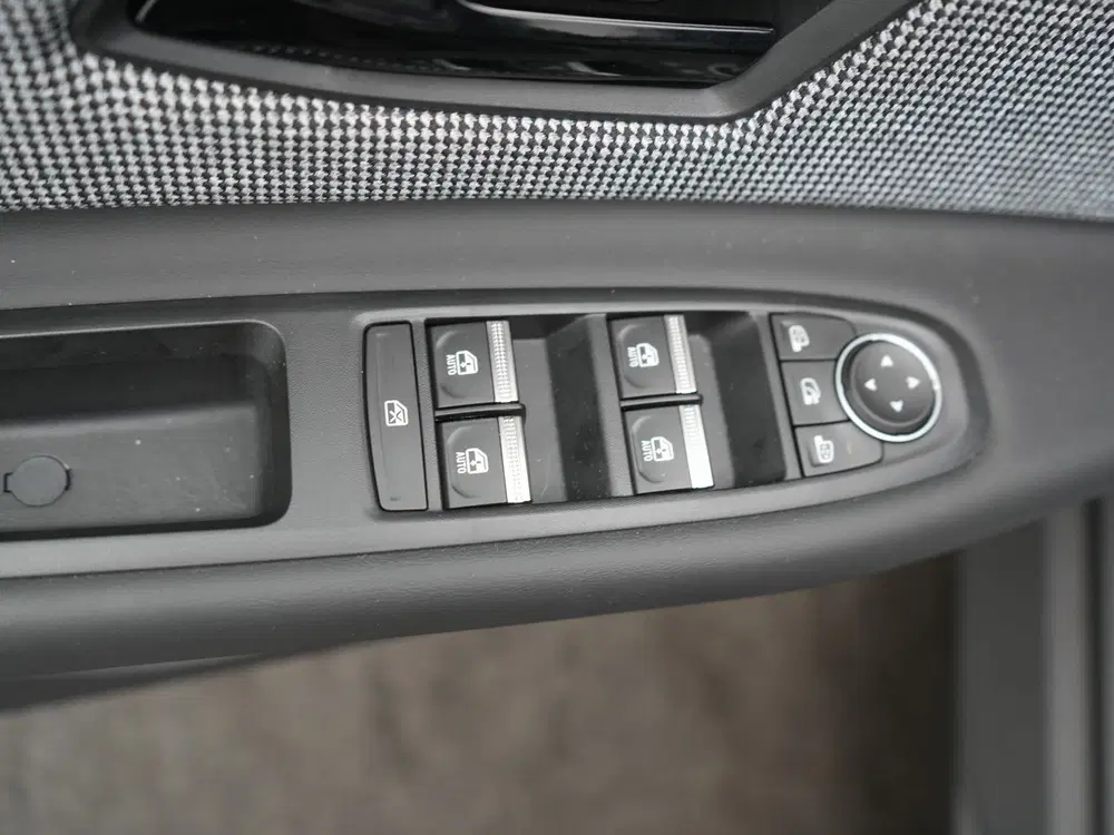 Renault 4 comfort range iconic 52 kWh uit 2026, foto 16