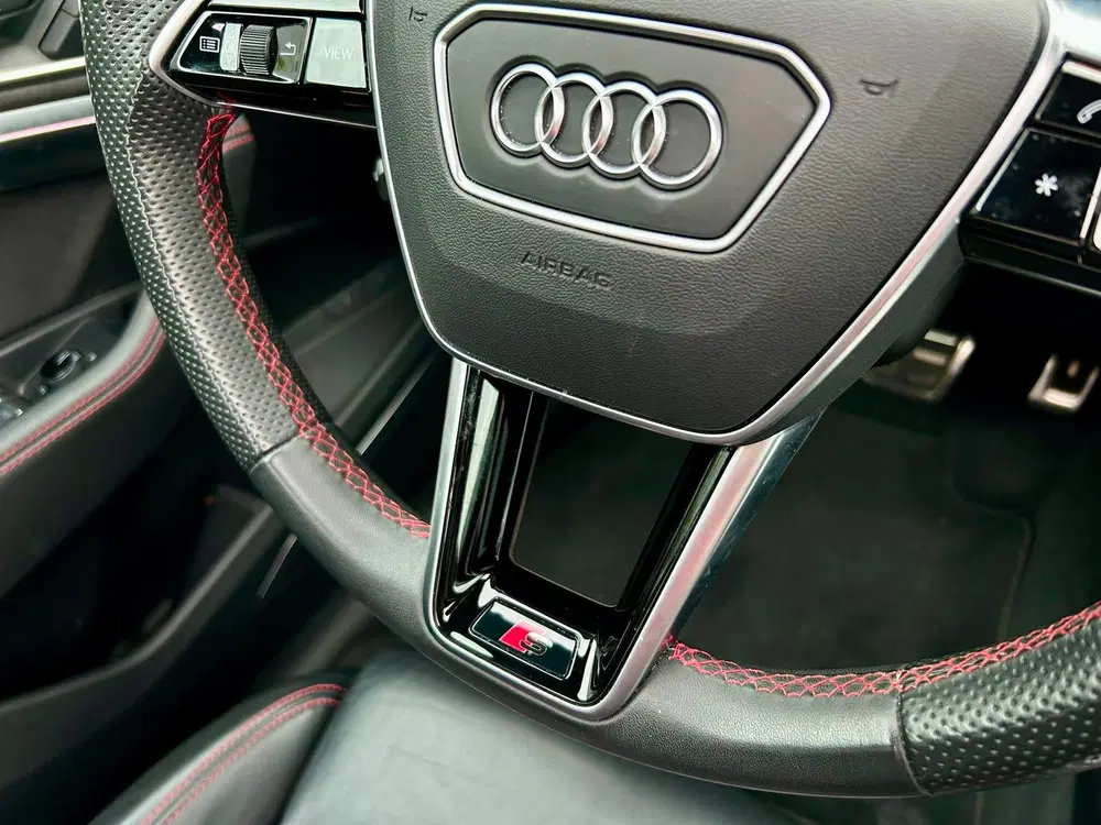 Audi Q8 e-tron 55 quattro S Edition 115 kWh SOH 92% 3x S uit 2023, foto 11