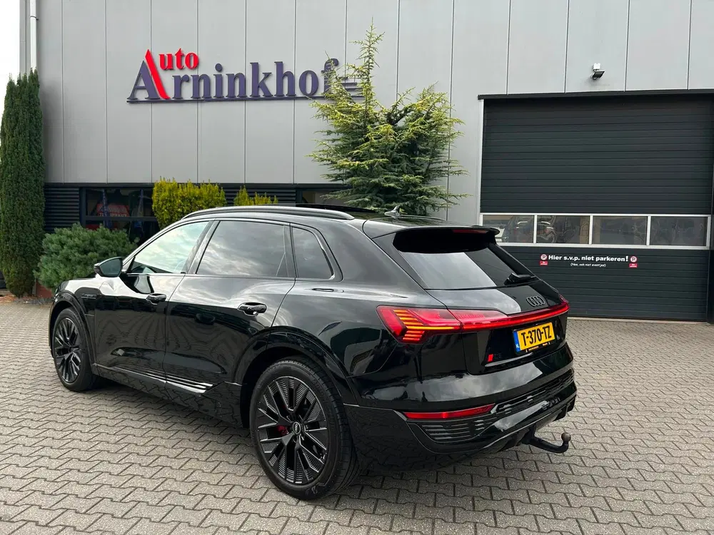 Audi Q8 e-tron 55 quattro S Edition 115 kWh SOH 92% 3x S uit 2023, foto 3