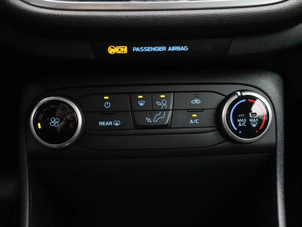 Ford Fiesta 1.0 EcoBoost Connected uit 2021, foto 17