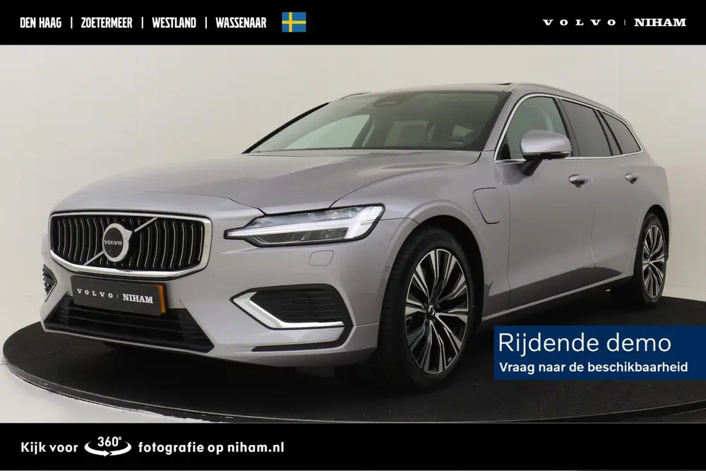 Volvo V60 T6 PLUG-IN HYBRID AWD ULTRA BRIGHT -PANO.D uit 2025