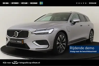 Volvo V60 T6 PLUG-IN HYBRID AWD ULTRA BRIGHT -PANO.D uit 2025