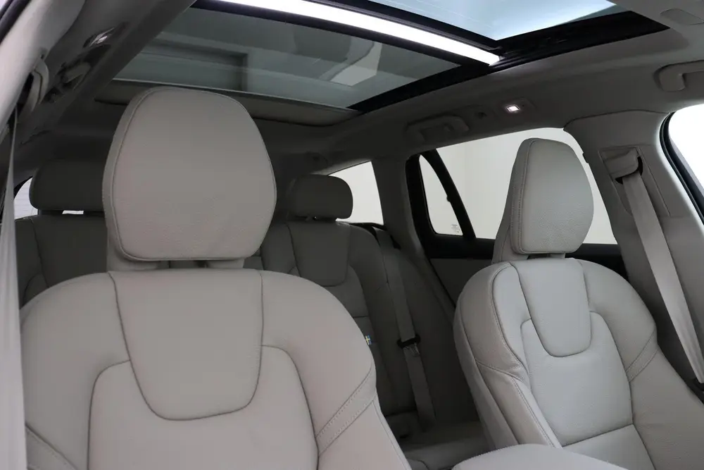 Volvo V60 T6 PLUG-IN HYBRID AWD ULTRA BRIGHT -PANO.D uit 2025, foto 10