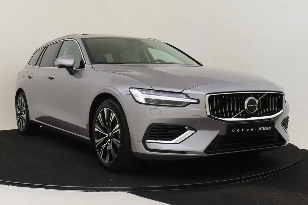 Volvo V60 T6 PLUG-IN HYBRID AWD ULTRA BRIGHT -PANO.D uit 2025, foto 11