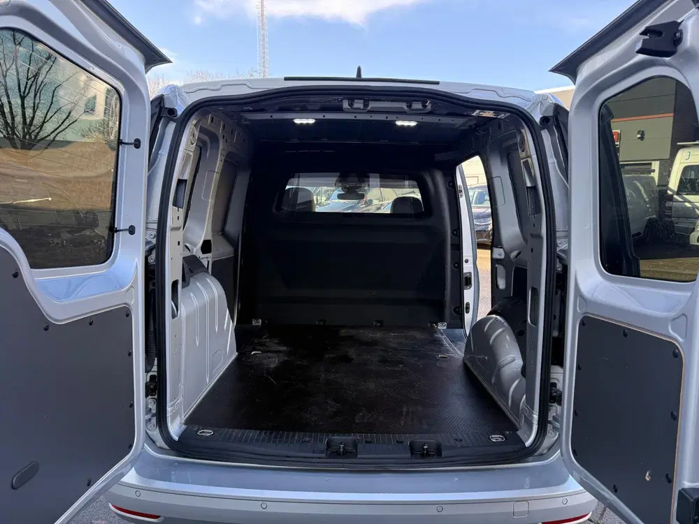Volkswagen Caddy 2.0 TDI 2024 AUT NAVI CARPLAY ERGO LE uit 2024, foto 20