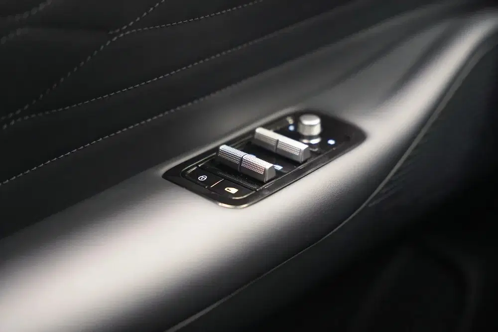 Geely Starray EM-i Starray EM-i Pro [ 360 camera 83km bereik uit 2026, foto 19
