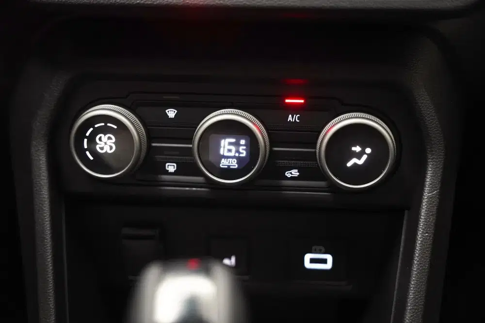 Dacia Jogger 1.6 Hybrid 140 Extreme 7p Aut.[Clima uit 2023, foto 8