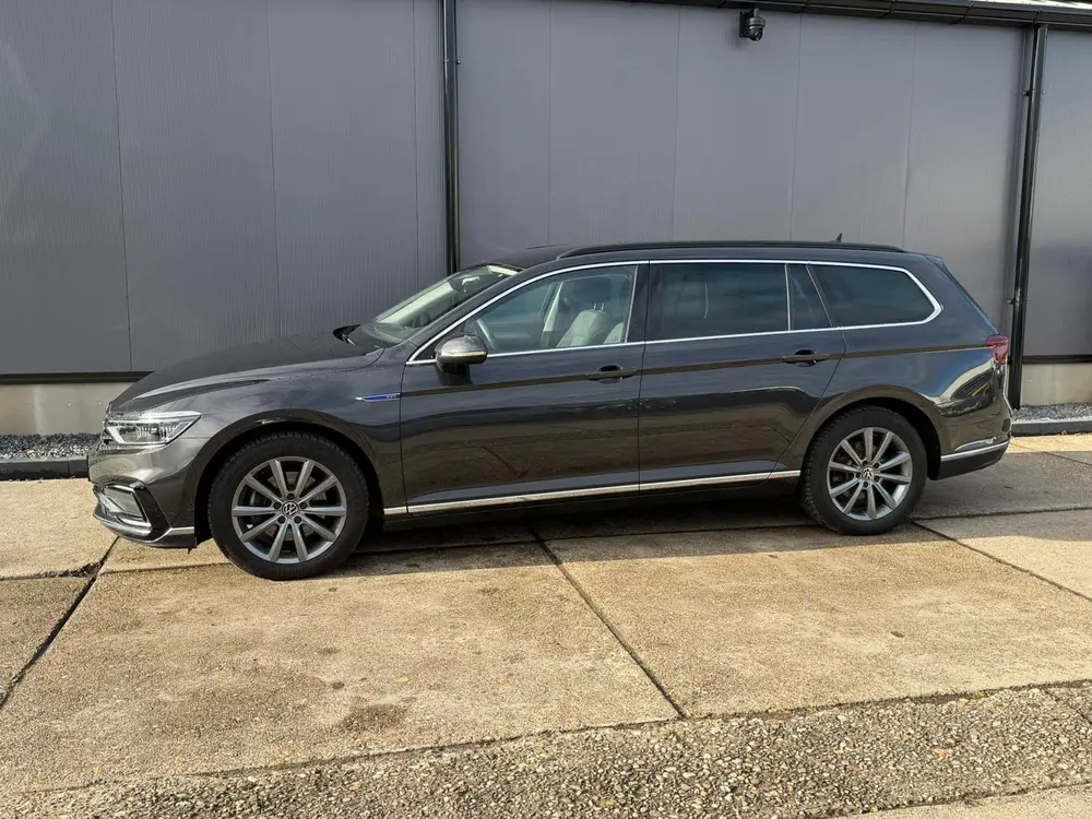 Volkswagen Passat Variant 1.4 TSI PHEV GTE Business uit 2021, foto 13