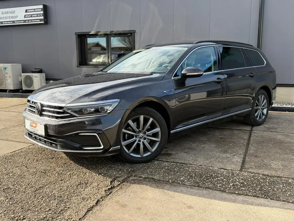 Volkswagen Passat Variant 1.4 TSI PHEV GTE Business uit 2021, foto 3