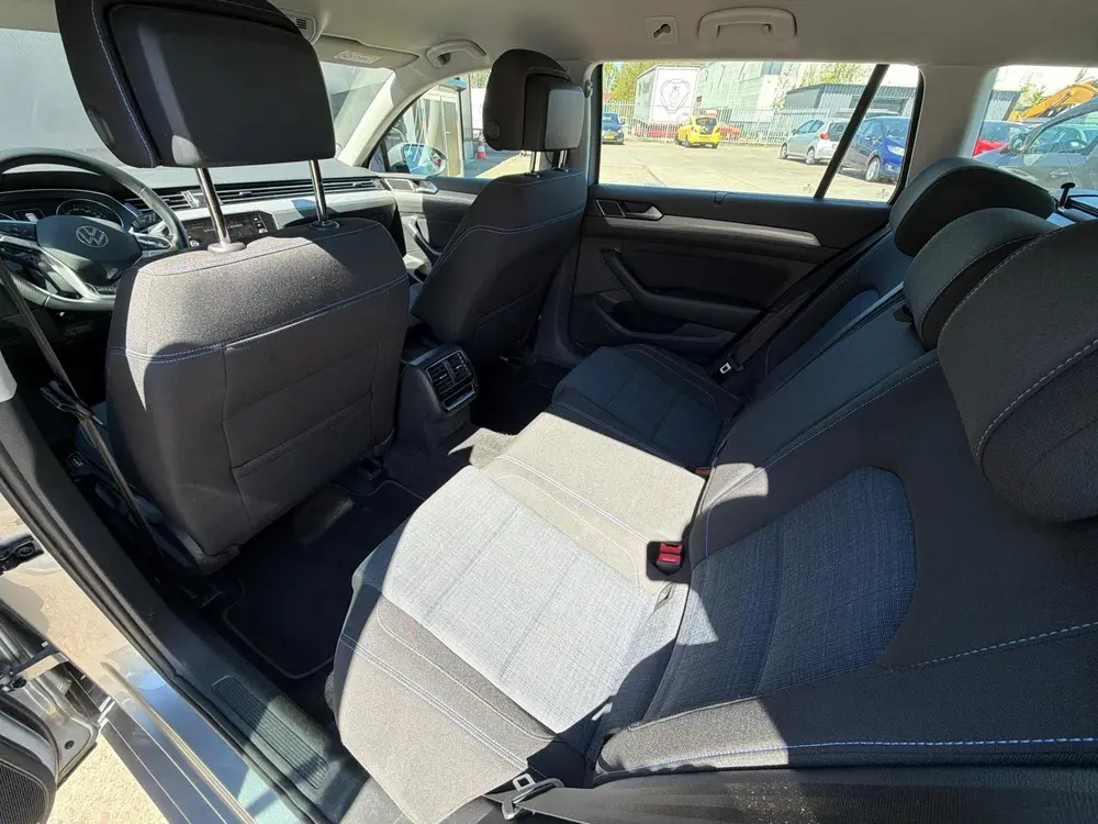 Volkswagen Passat Variant 1.4 TSI PHEV GTE Business uit 2022, foto 12