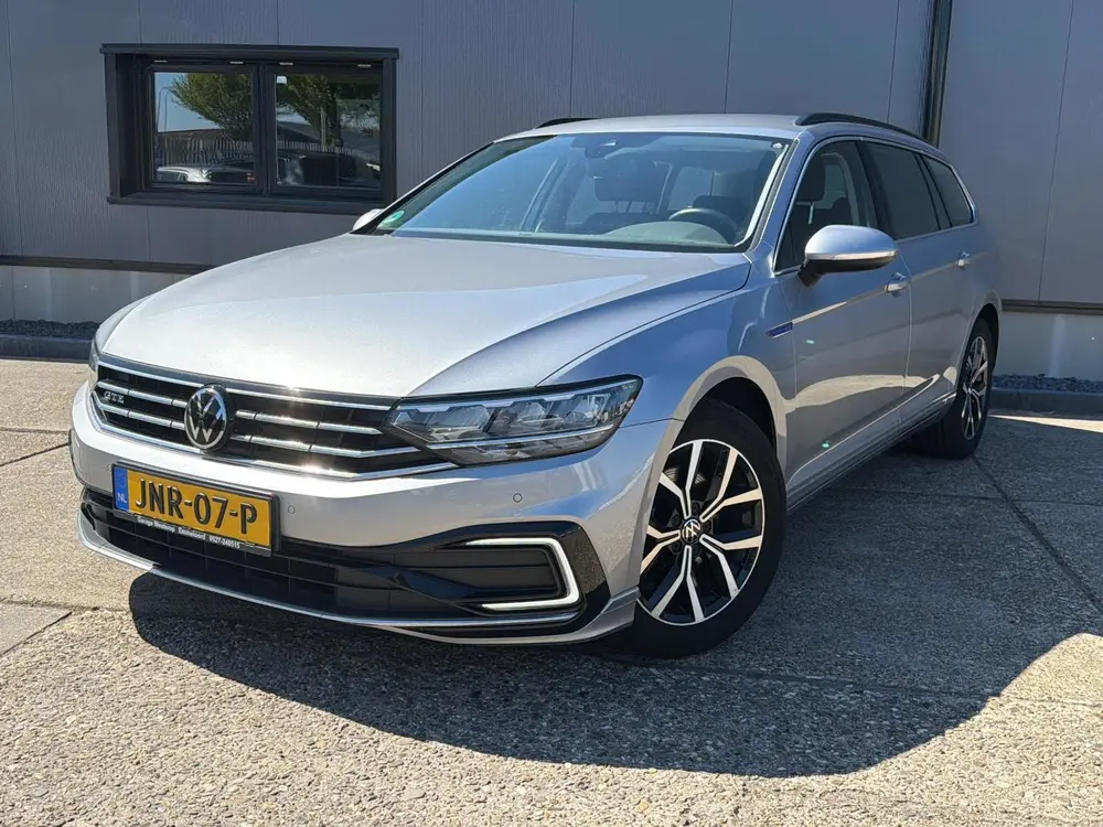 Volkswagen Passat Variant 1.4 TSI PHEV GTE Business uit 2022, foto 6