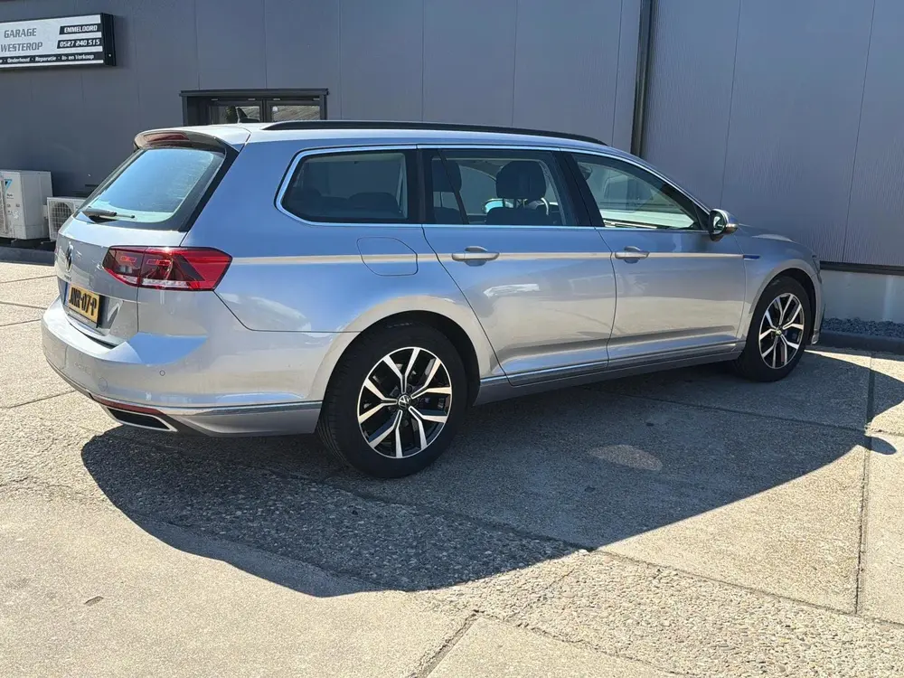 Volkswagen Passat Variant 1.4 TSI PHEV GTE Business uit 2022, foto 8