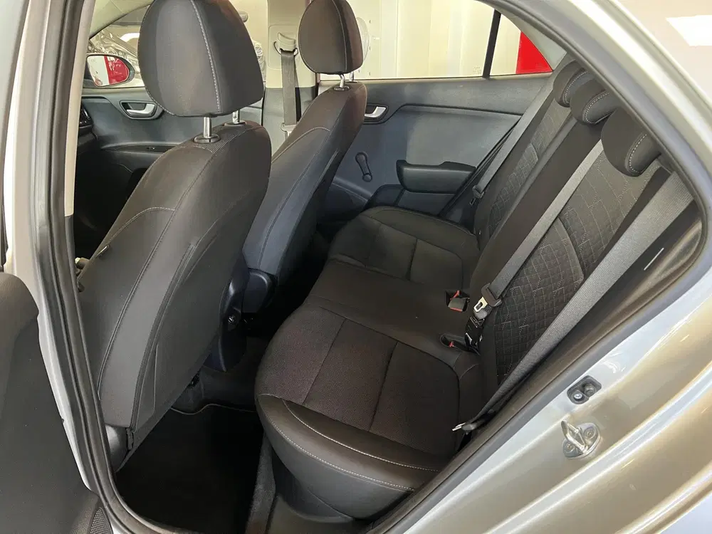 Kia Rio 1.0 T-GDi MHEV DynamicLine Apple Carplay uit 2022, foto 14