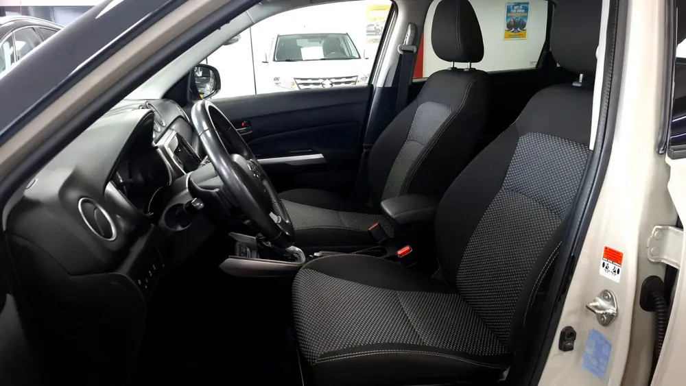 Suzuki Vitara 1.0 Boosterjet Select uit 2019, foto 17