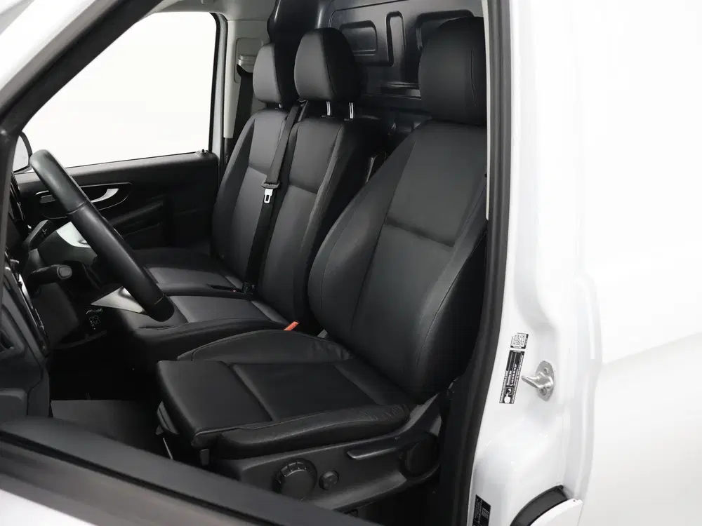 Mercedes-Benz Vito 116 CDI uit 2024, foto 8