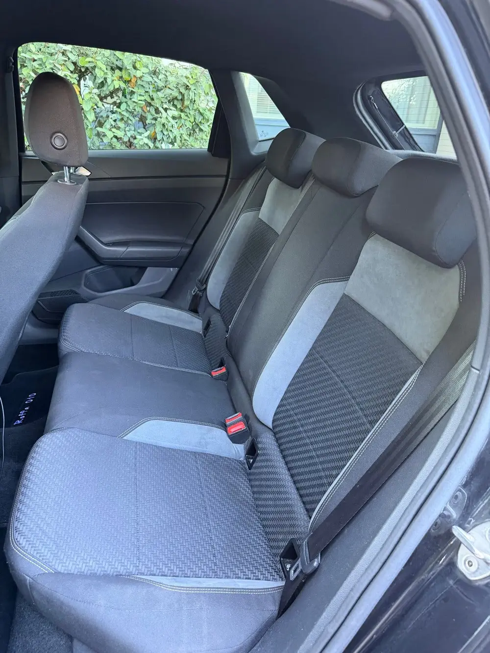 Volkswagen Polo 1.0 TSI 95pk Highline Business R uit 2020, foto 10