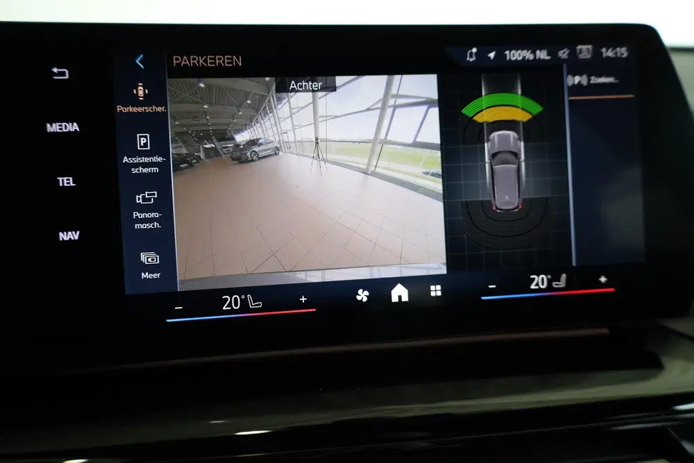 BMW iX1 eDrive20 uit 2026, foto 15