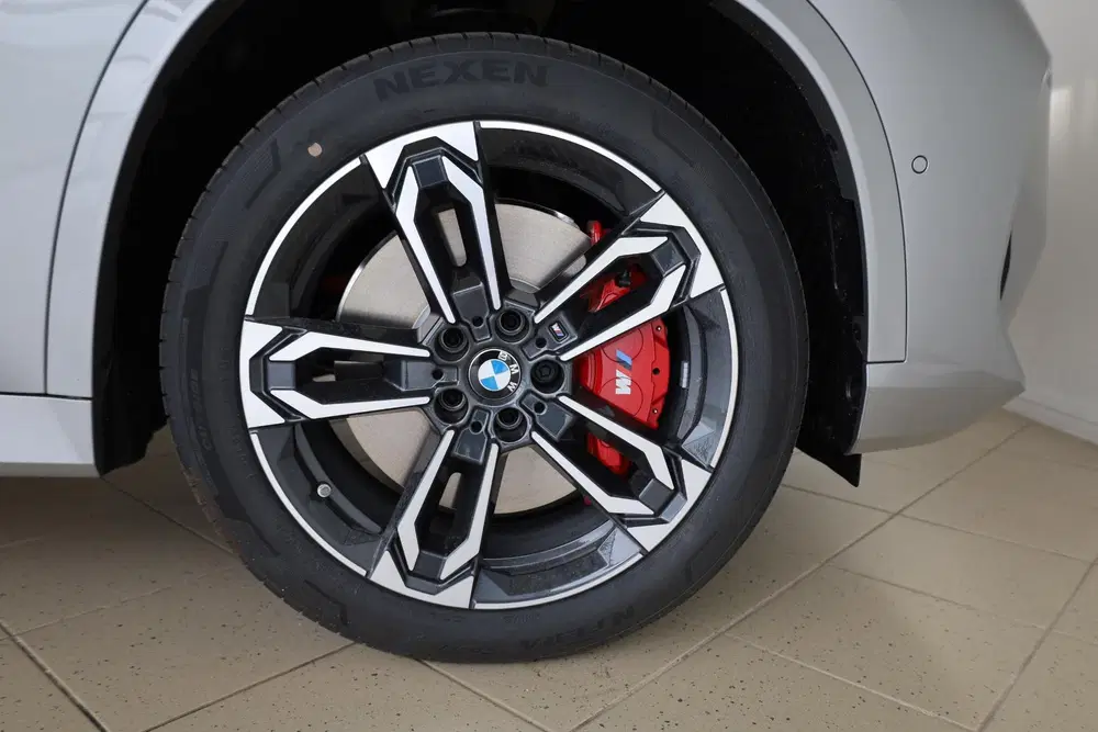 BMW iX1 eDrive20 uit 2026, foto 7